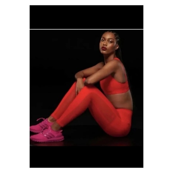 Ivy Park Adidas Red Mesh High Neck Sports Bra & High Rise Leggings Set Size 1X - Picture 5 of 16
